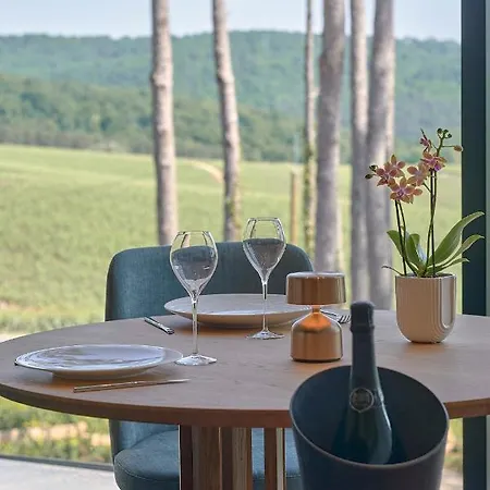 Loisium Wine & Champagne