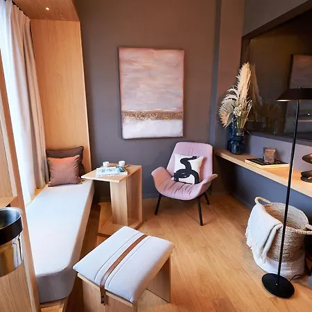 Loisium Wine & Champagne Hotel