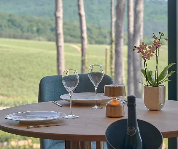 Loisium Wine & Champagne